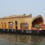 Experience Kerala’s Culture and Beauty with This Cochin Munnar Alleppey Tour