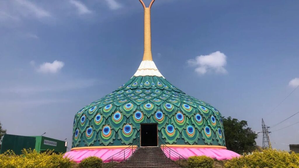 Mandaragiri Hill: The Perfect Weekend Getaway from the City